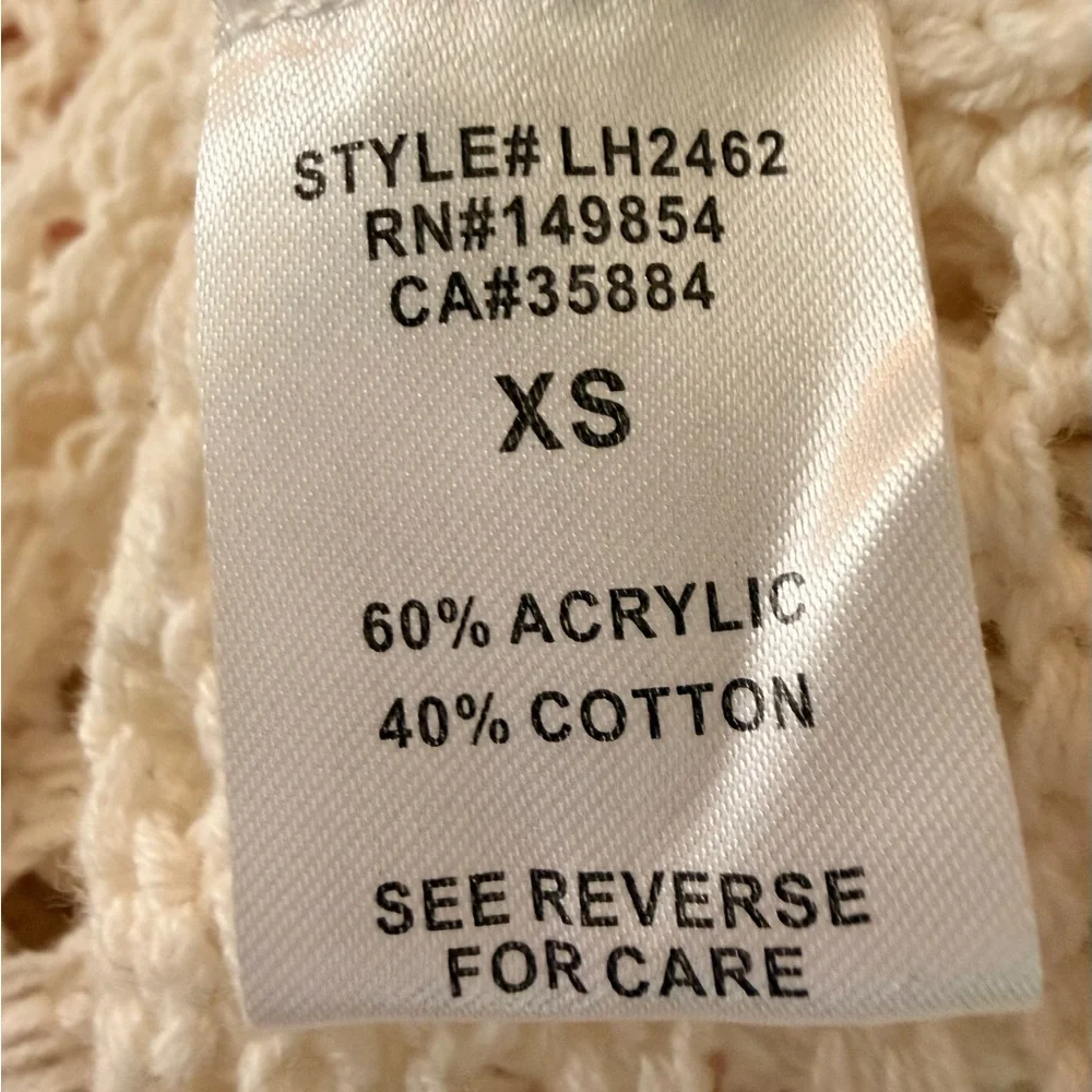 Sage Beige Open-Knit Cropped Sweater - Picture 4 of 5